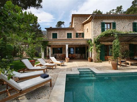 Deia Beach House, a stunning luxury villa in Mallorca, Spain