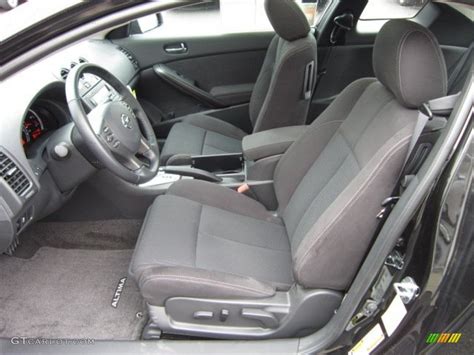 2006 Nissan altima coupe interior