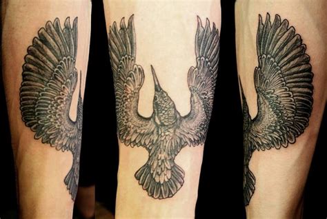 Kingfisher tattoo | Kingfisher tattoo, Tattoos, Skull tattoo