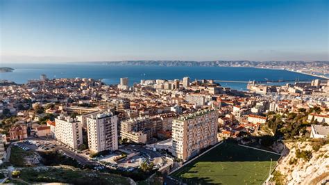 image de la ville de marseille» Info ≡ Voyage - Carte - Plan