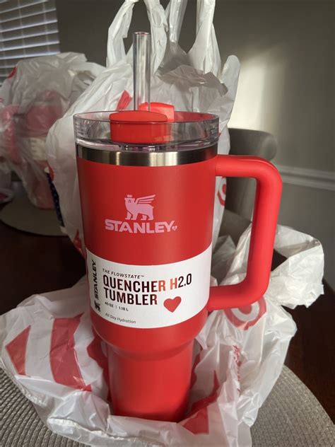 NEW Target RED Stanley Valentines Day 40 oz Tumbler Cup H2.0 Quencher ...