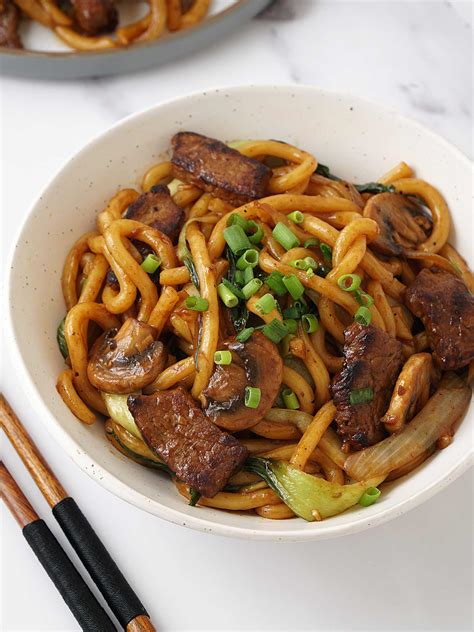 Beef Udon Stir Fry - Khin's Kitchen Yaki Udon Recipe