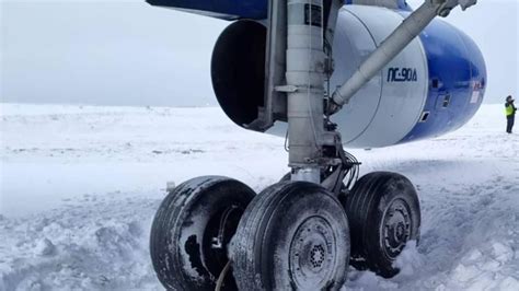 Russian TU-204-100S off the runway at Yakutsk Airport today. Only 5 people onboard…no injuries ...