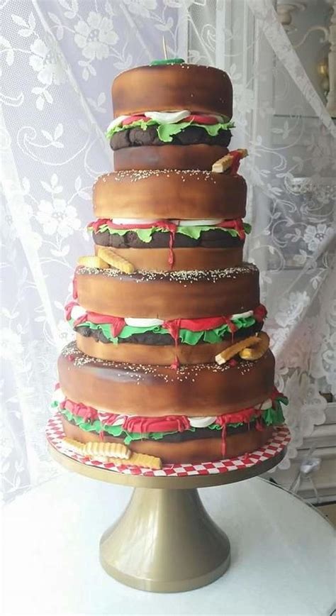 burger and fries cake - Decorated Cake by Cakery Creation - CakesDecor