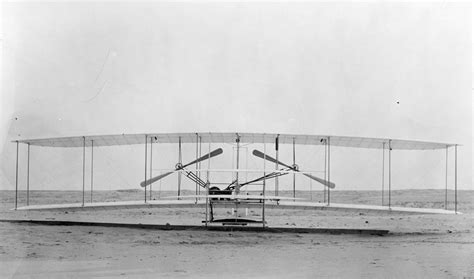 First flight with the Wright Brothers, 1902-1909