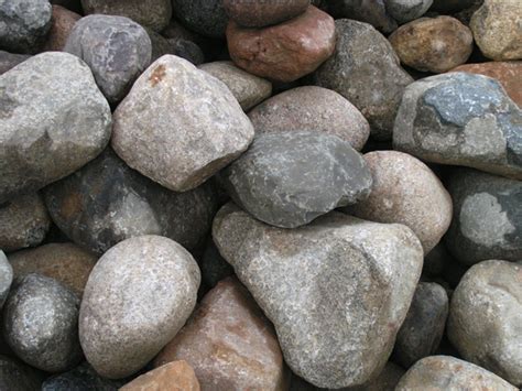 Landscape Boulders | Patiotown.com