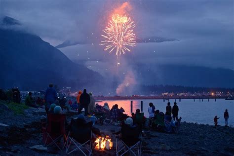 Here’s where Alaskans can and can’t have a personal fireworks show - Anchorage Daily News