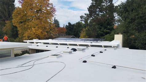 Flat Roof Repair and Spray Foam Roofing Services in Bay Area