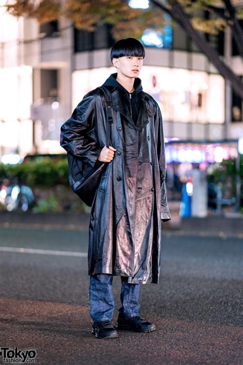 Japanese Minimalist Street Style w/ Blunt Bob, Long Leather Coat, N.Hoolywood, Comme des Garcons ...