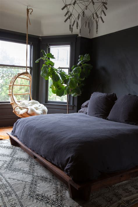 10 Best Paint Colors to Get You Those Moody Vibes