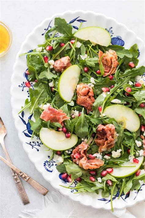 Arugula Salad with Gorgonzola Cheese, Prosciutto and White Wine Vinaigrette - Posh Journal