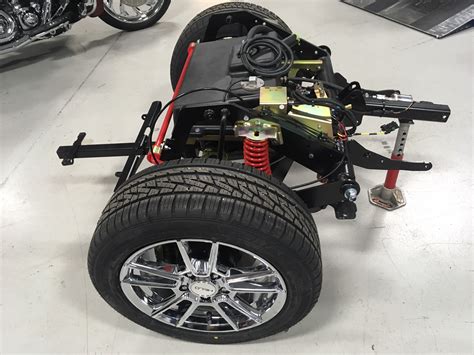 The ALL NEW HTX kit from Roadsmith trikes: For the new 2018 Goldwing 1800’s — UNB Customs: Trike ...