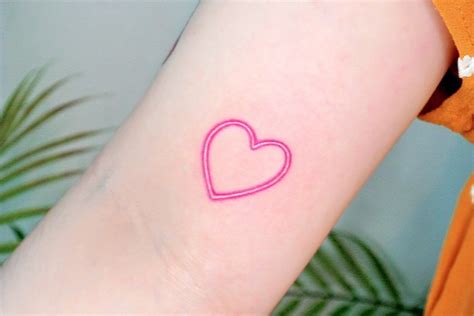 Top more than 74 pink heart tattoo designs latest - in.coedo.com.vn