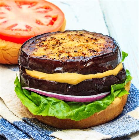 25 Vegan Burger Recipes to Drool Over | Vegan Food Lover