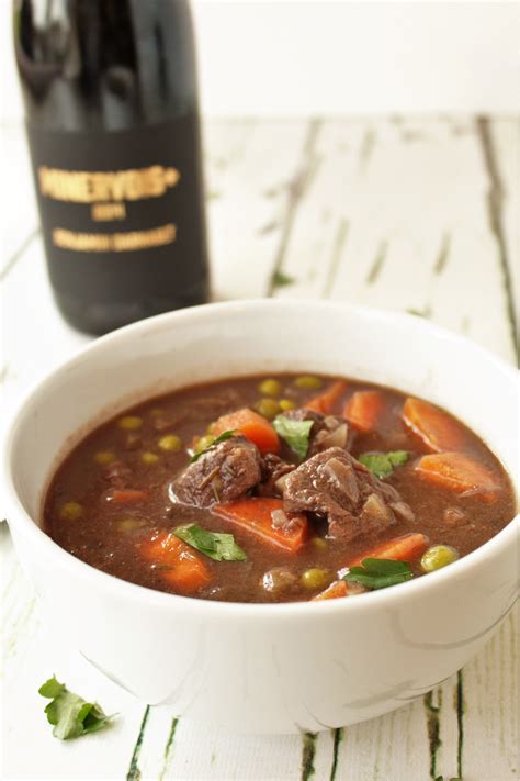 Slow Cooker Beef in Red Wine