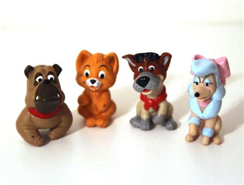 Vintage 80s Oliver and Company finger puppet toys | my toys | Oliver, company, Puppet toys, Toys