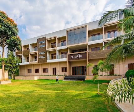 Silver Oak Resort Bangalore at ₹ 4074 - Reviews, Photos & Offer