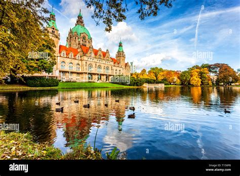 The Hannover City New Town Hall Stock Photo - Alamy