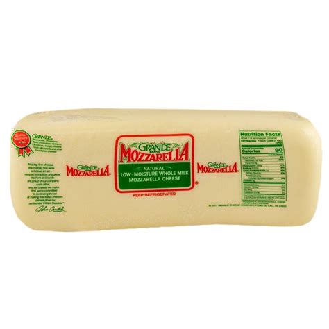 Grande Wole Milk Mozzarella Cheese Loaf | Vern's Cheese | Wisconsin