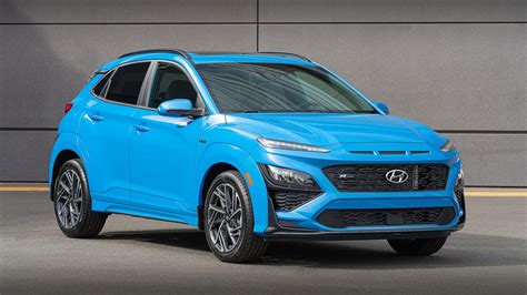 2022 Hyundai Kona Buyer's Guide: Reviews, Specs, Comparisons