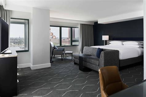 Renaissance Baltimore Harborplace Hotel in Baltimore | Best Rates ...