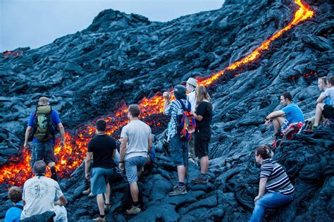 hawaii volcano tour | Hawaii vacation, Hawaiian travel, Visit yellowstone