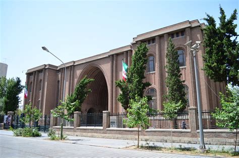 Tehran exhibit features rarely-seen historical relics - Tehran Times