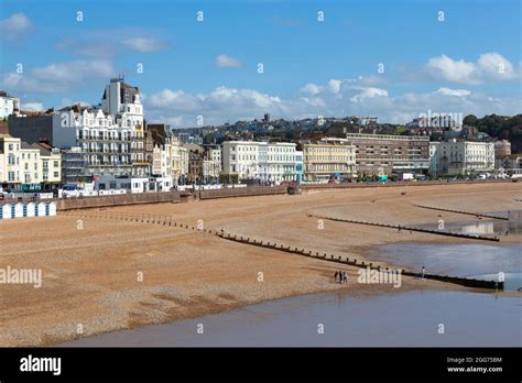 Hastings seafront uk hi-res stock photography and images - Alamy