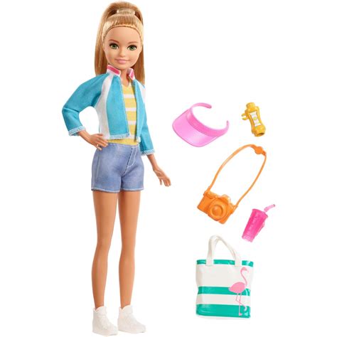 Barbie Stacie Travel Doll with 5 Tourist Themed Accessories - Walmart ...