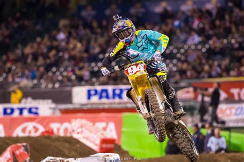 Anaheim 2 Highlights - Supercross - Racer X