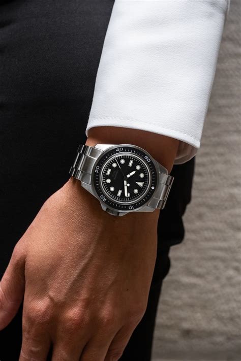 【F】 The Best Dive Watches Of 2023: Fratello's Top 10 Picks