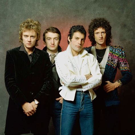 Account Suspended | Queen photos, Roger taylor queen, Queen band