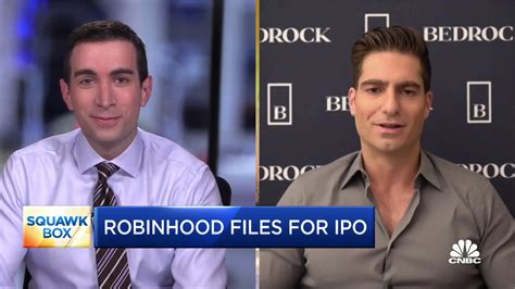 How meme stocks and Fed policy could impact Robinhood's IPO