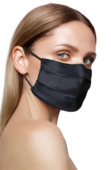 Best Silk Face Masks That Won't Make You Break Out — Shop With Us | Us Weekly