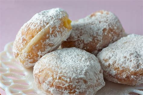 Fat Tuesday is PACZKI DAY in Detroit & Hamtramck! (Tuesday, March 5th, 2019) - JobbieCrew.com