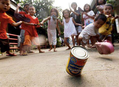 Tumbang Preso (Pinoy Traditional Games) - Native Land