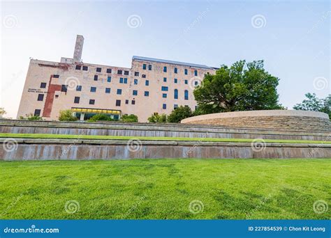 The Survivor Tree in the Oklahoma City National Memorial and Museum ...