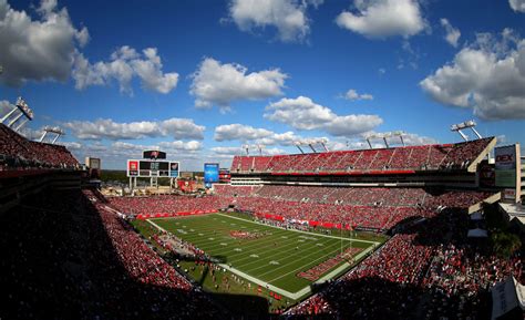 Look: Here's How Much Concessions Cost At The Super Bowl - The Spun