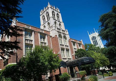 The 50 Most Underrated Colleges In America | University of the pacific, College campus, College