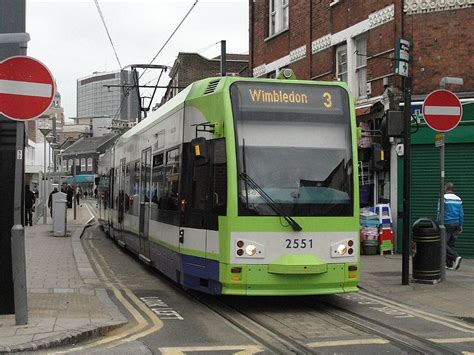 Moving around London (part 4): the tram – Way Language Course