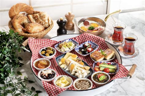 Restaurant Review: Turkish Breakfast at Mado restaurant