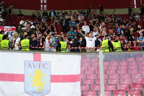 Olympiacos fans show their respect to travelling Aston Villa supporters