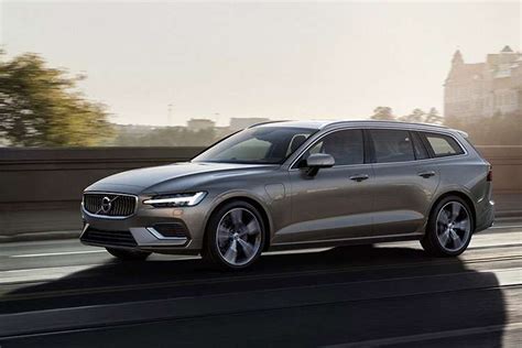 Volvo Station Wagon | 2020 Volvo Wagon Models | Comparison Guide