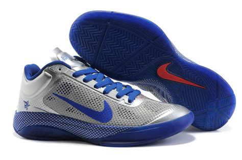 Save Big Nike Shoes & Réductions Nike Zoom Hyperfuse Low Shoes.