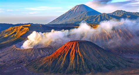 BROMO SUNRISE TOUR ~ SAVANA EXPLORE