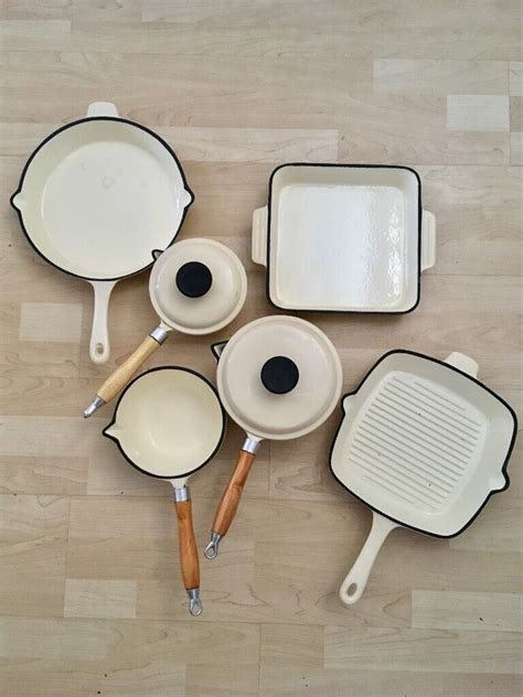 Set of cast iron pots and pans for sale | in Sheffield, South Yorkshire ...