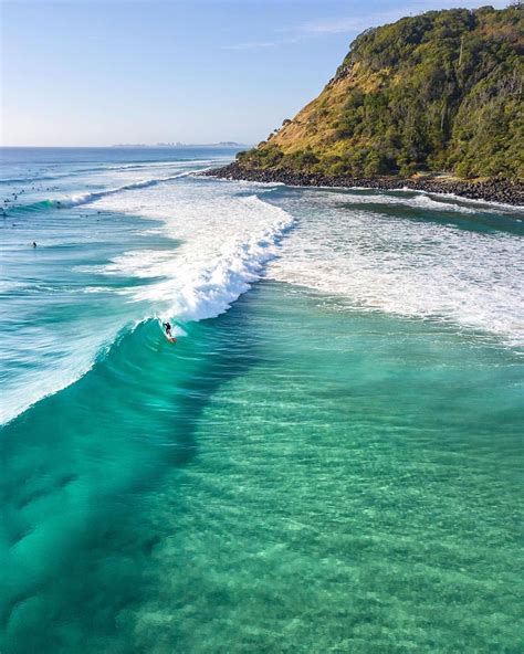 Burleigh Heads is the first surf break of our Gold Coast Surfing ...