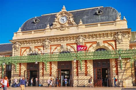 Regional Train Leaving Avignon Station France Stock Photos - Free & Royalty-Free Stock Photos ...