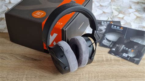 Beyerdynamic DT 900 Pro X Review | Qualbert