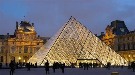 Ieoh Ming Pei, le célèbre architecte de la pyramide du Louvre, s'est ...